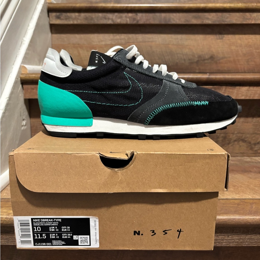 Nike Black/Menta Sneakers N.354 collection